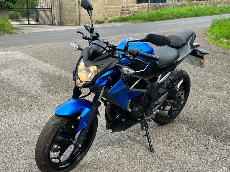 KAWASAKI Z125