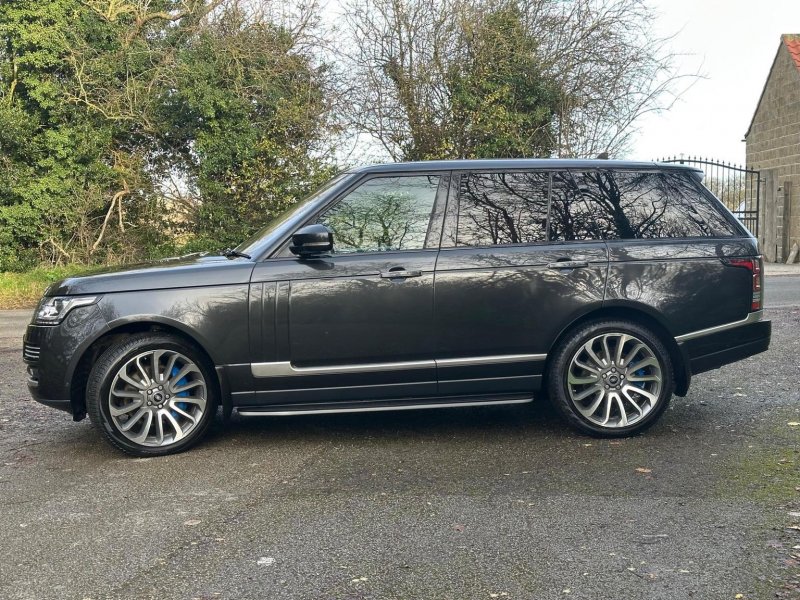 LAND ROVER RANGE ROVER