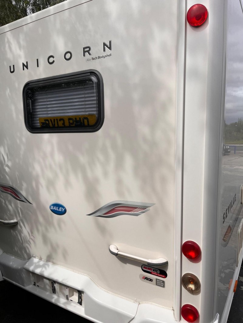 BAILEY UNICORN