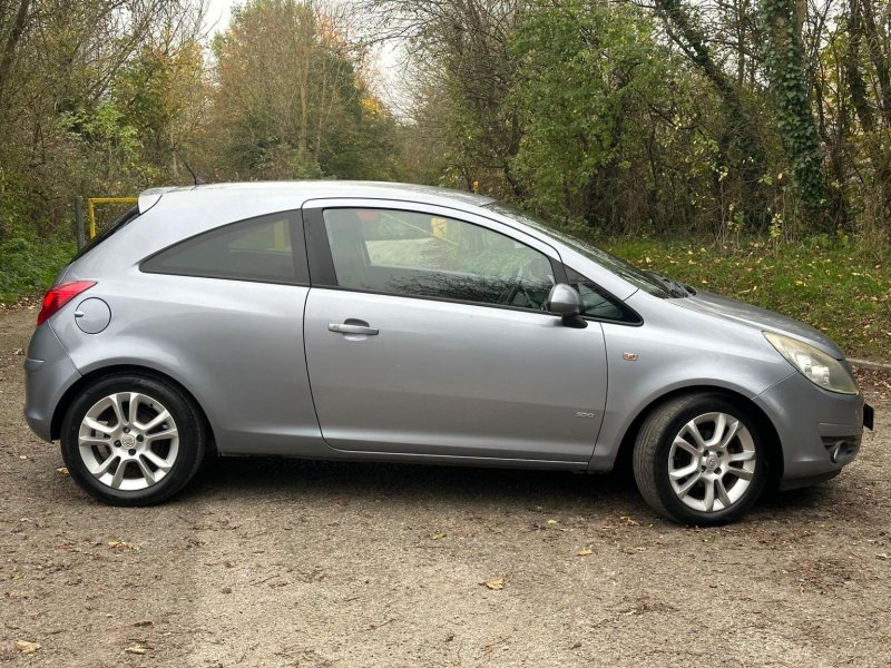 VAUXHALL CORSA