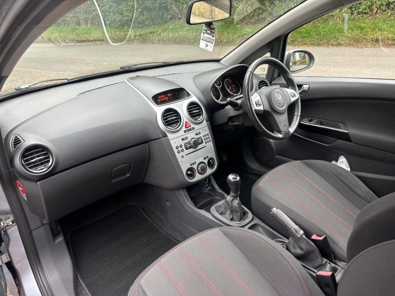 VAUXHALL CORSA