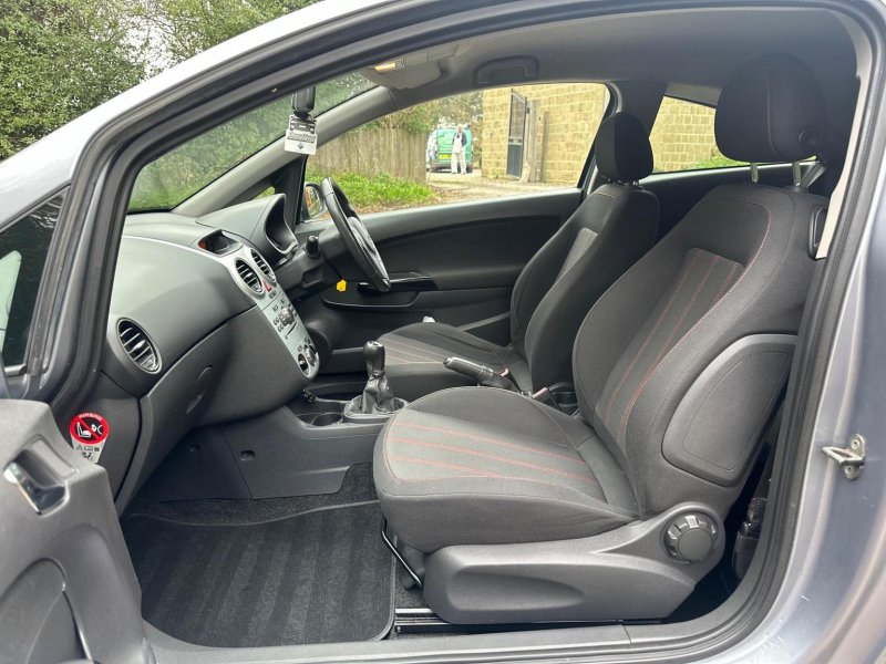 VAUXHALL CORSA