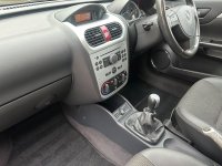 VAUXHALL TIGRA