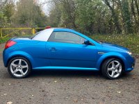VAUXHALL TIGRA