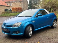 VAUXHALL TIGRA