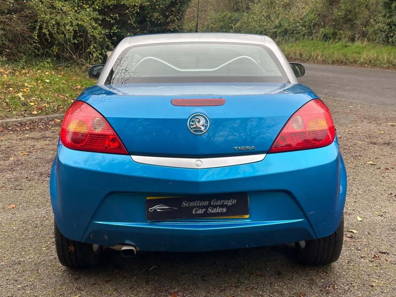VAUXHALL TIGRA