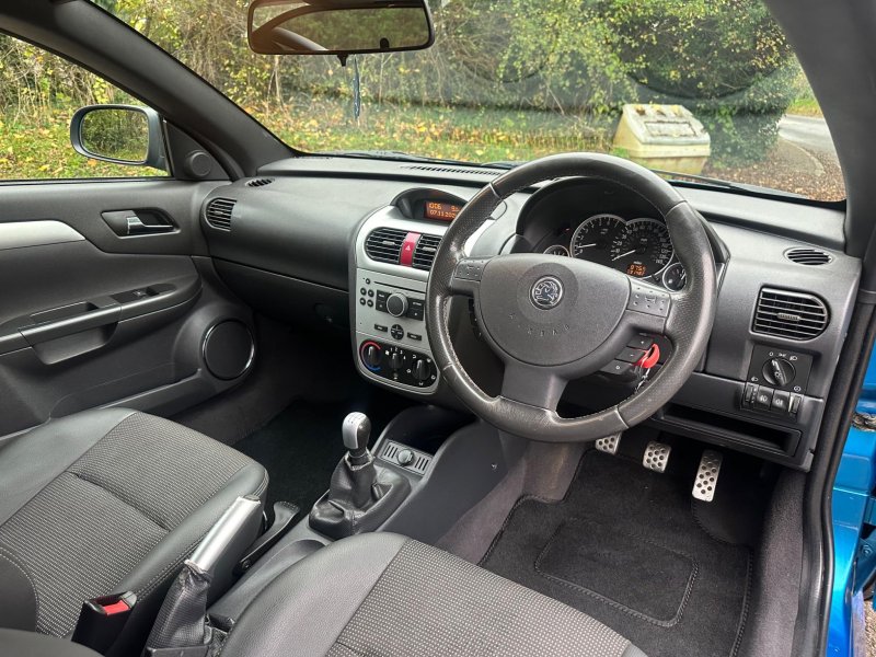 VAUXHALL TIGRA