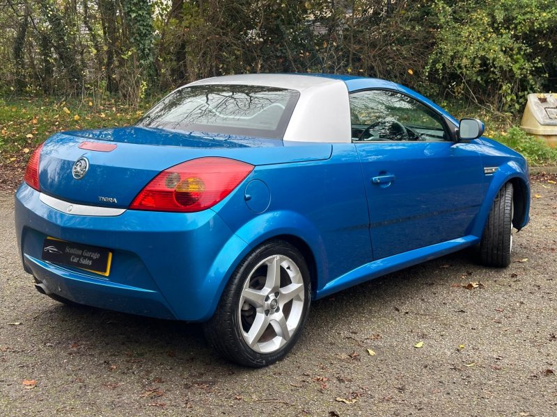 VAUXHALL TIGRA