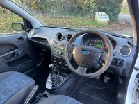 FORD FIESTA VAN