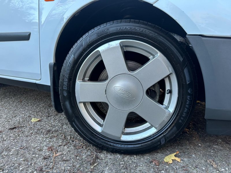 FORD FIESTA VAN