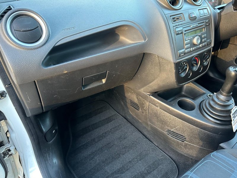 FORD FIESTA VAN