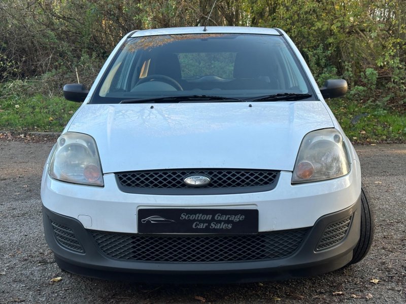 FORD FIESTA VAN