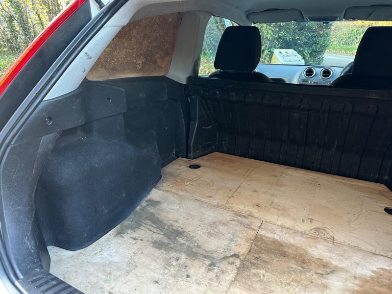 FORD FIESTA VAN