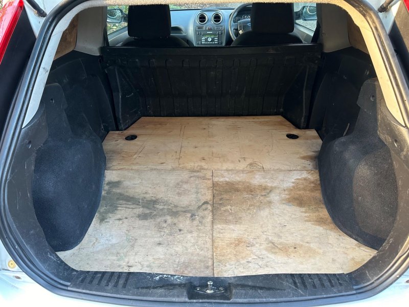 FORD FIESTA VAN