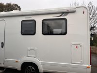 AUTO-TRAIL 