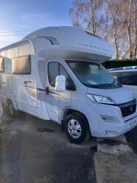 AUTO-TRAIL 