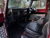 LAND ROVER DEFENDER 90