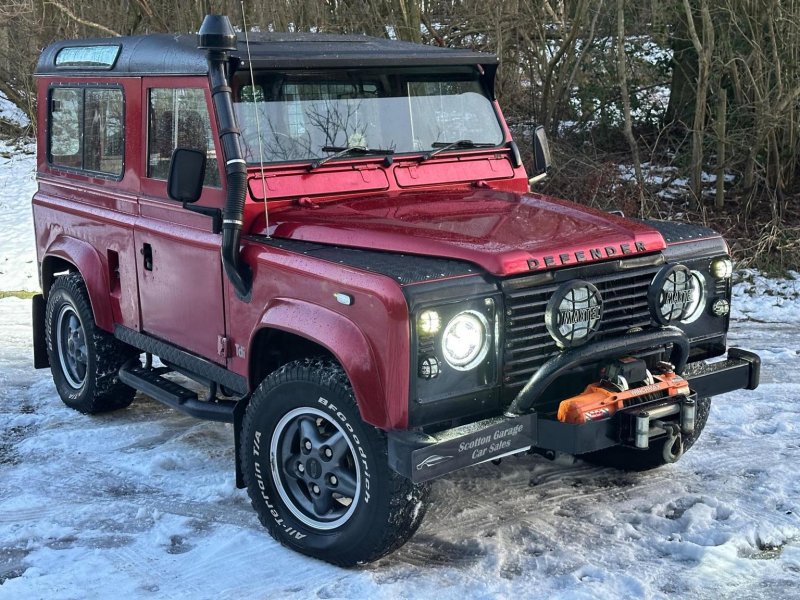 LAND ROVER DEFENDER 90