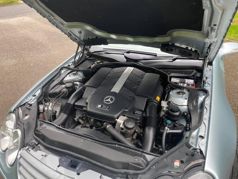 MERCEDES-BENZ SL