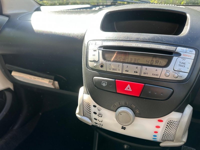 TOYOTA AYGO