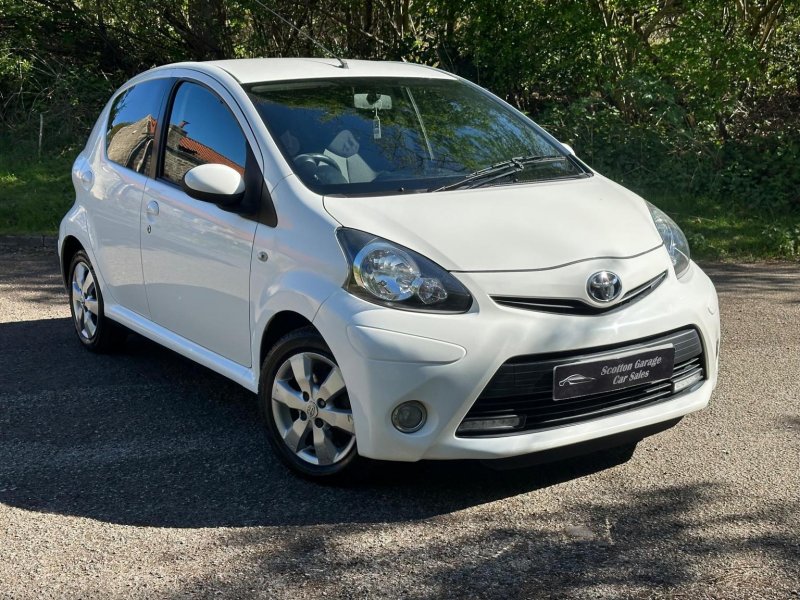 TOYOTA AYGO