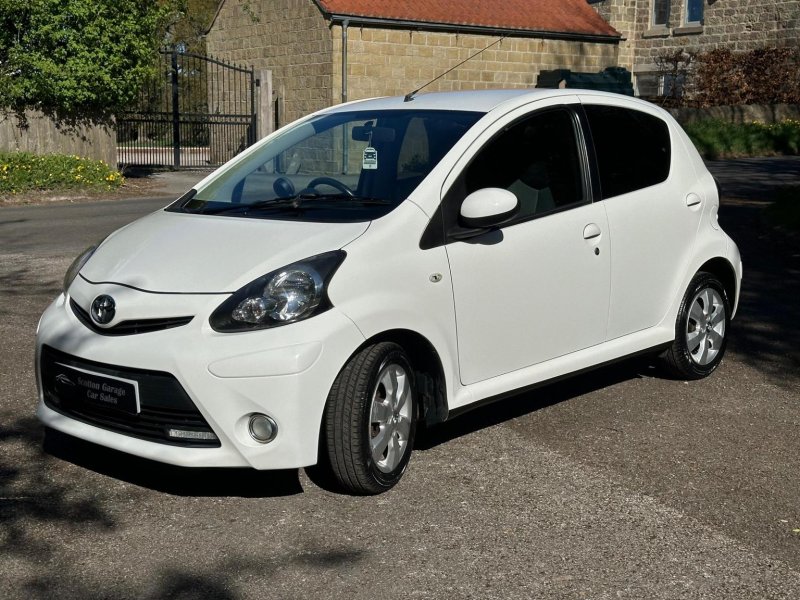 TOYOTA AYGO