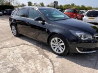 VAUXHALL INSIGNIA